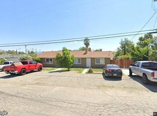 738 N Girard St, Hemet, CA 92544