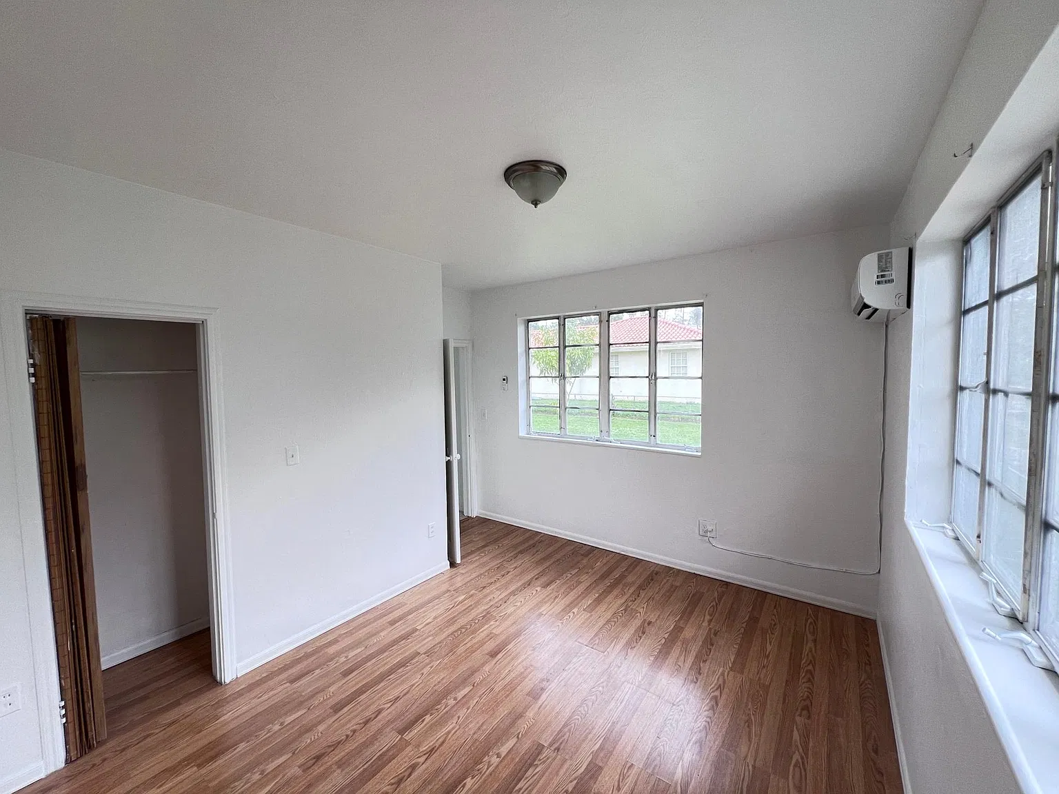 234 Flagler Dr — Photo 2