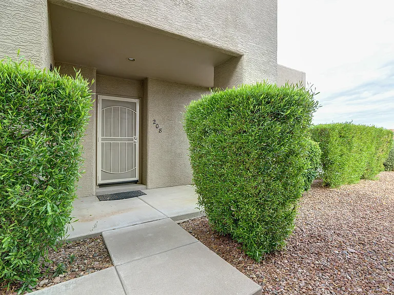 13606 N Cambria Dr #208 — Photo 3