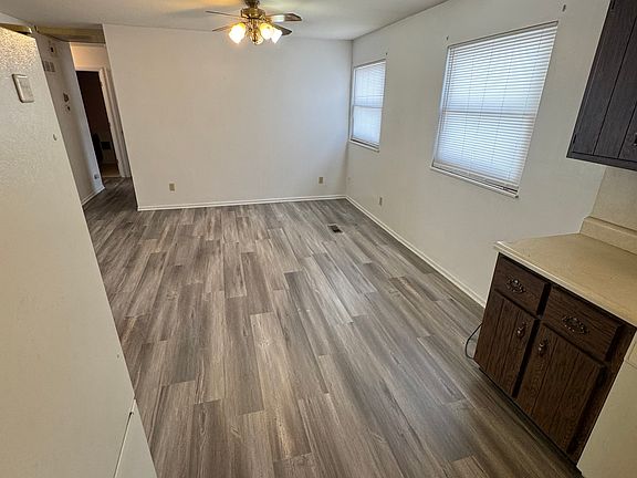 2nd image of 10635 Aylesford Dr