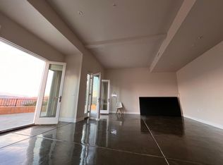 16221 Highland Mesa Dr, Escondido, CA 92025