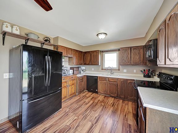 4th image of 13840 Newgate Ct