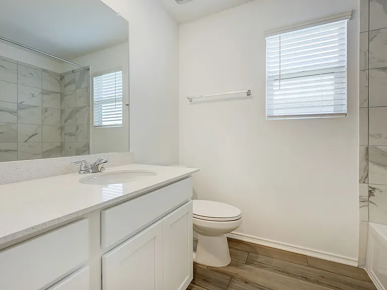171 Mendoza — Photo 9