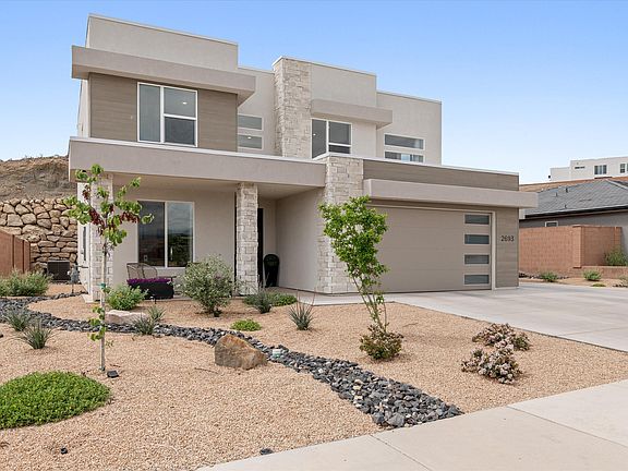 2nd image of 2693 W Lugano Way St
