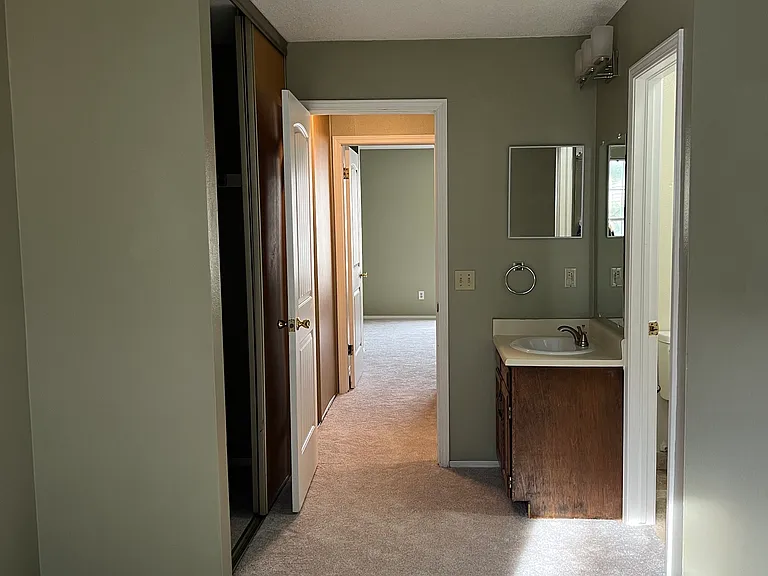 3147 S Estes St — Photo 13