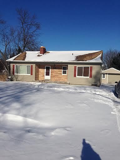 1st image of 2962 Voorheis Rd