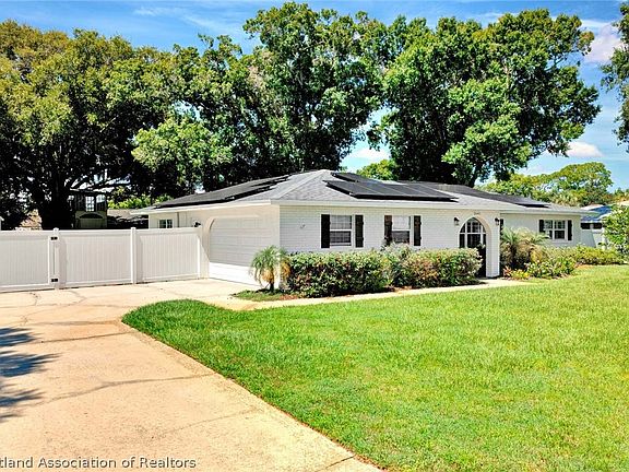 2nd image of 2641 Imperial Ln