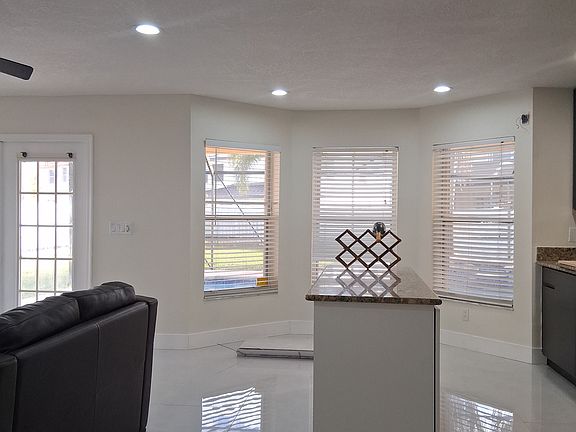 5th image of 2353 SW 181st Ter #1