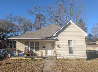 309 Elm St, Martin, TN 38237