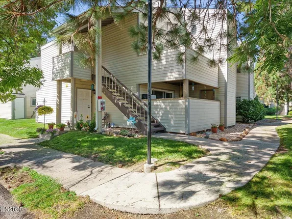 2118 Roundhouse Rd, Sparks, NV 89431