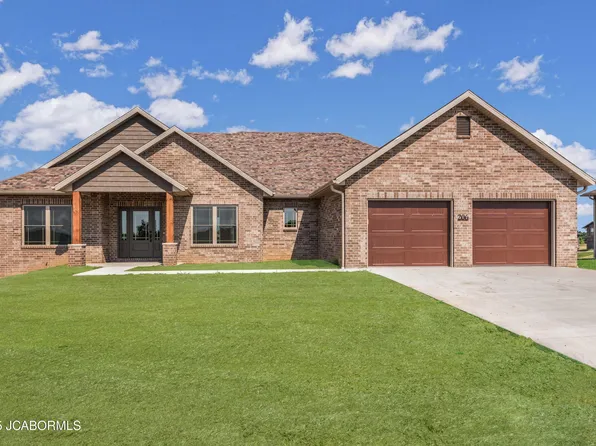 206 Pioneer Trail Dr, Jefferson City, MO 65109