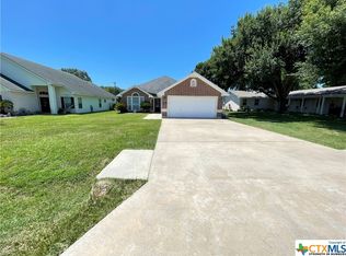504B Clay Dr, Victoria, TX 77904