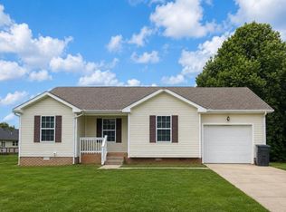 208 Ruf Dr, Oak Grove, KY 42262