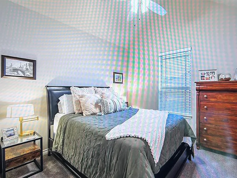 6611 Pinehurst Dr — Photo 7