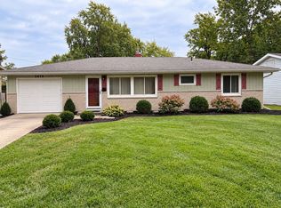 2413 W Sheffield Dr, Muncie, IN 47304