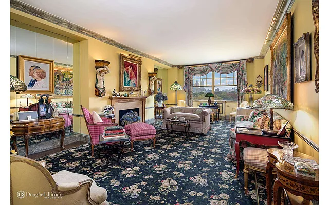 Sold by Douglas Elliman | media 14