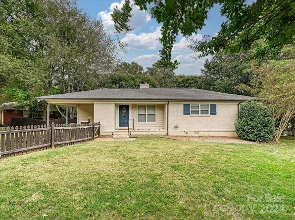 4333 Castlewood Rd, Charlotte, NC 28209