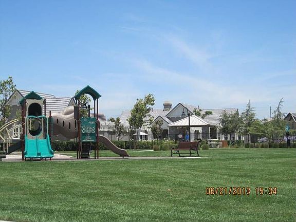 Community Park with Tot L