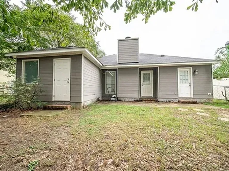 5208 Spinnaker Ct — Photo 18
