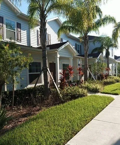 9004 Shine Dr #9004 — Photo 1