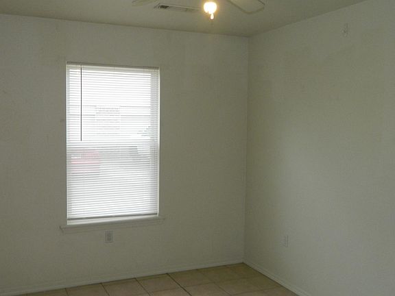 2nd image of 2691 N Center St APT A