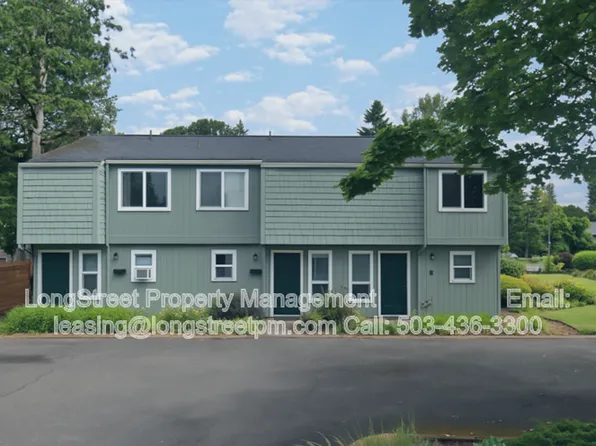 3211 SE Wake St APT 1, Portland, OR 97222