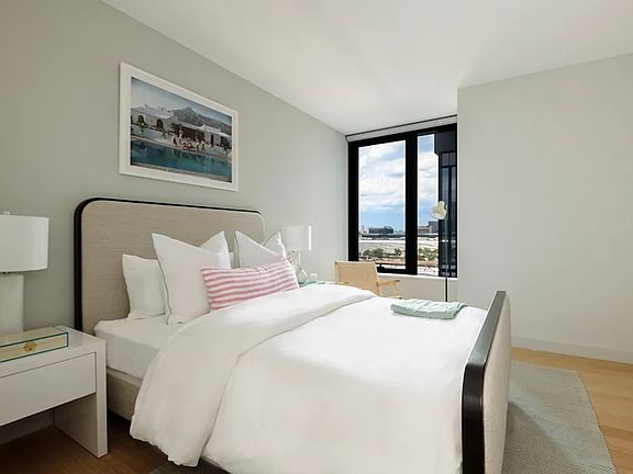 5th image of 311 11th Ave APT 2320