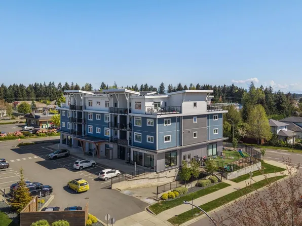 695 Aspen Rd #403, Comox, BC V9M 3P5