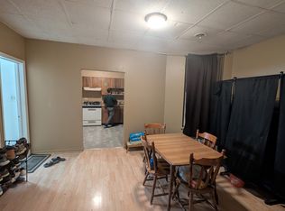 1060 W Polk St APT 2F, Chicago, IL 60607