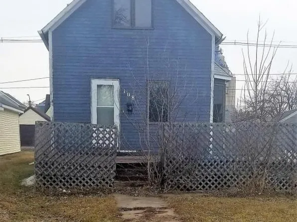 108 S 2nd St W, Ada, MN 56510