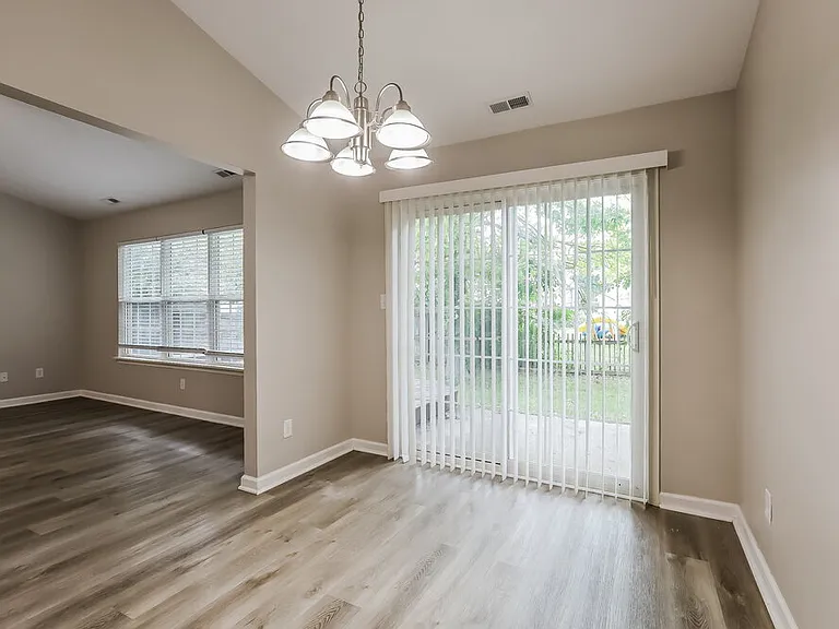 6114 King Lear Ct — Photo 5