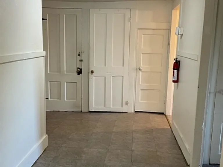85 Stratton Rd — Photo 6