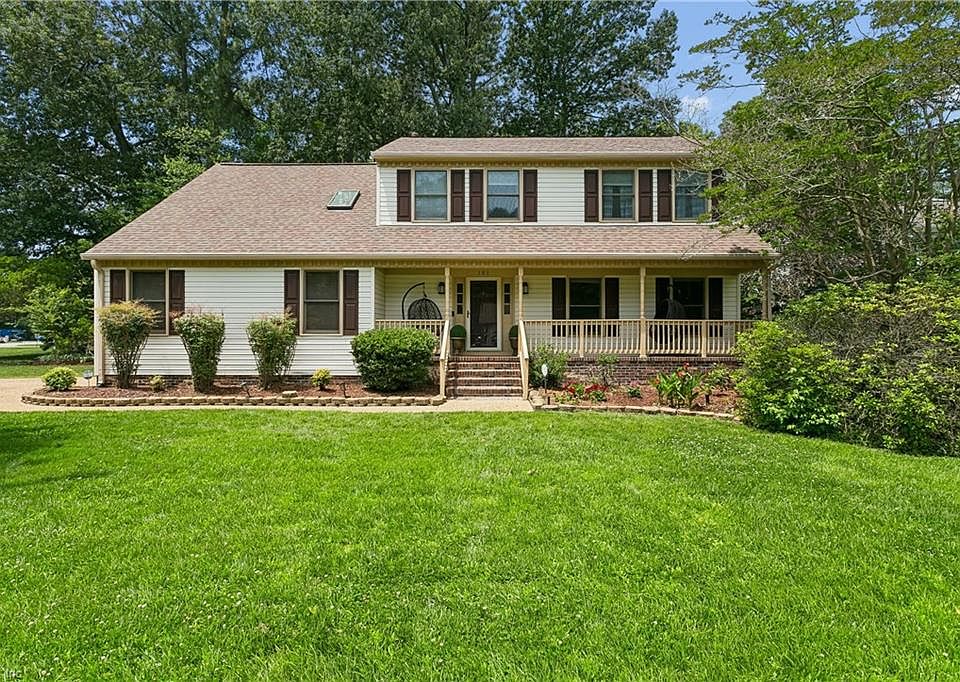 1st image of 101 Cranwood Ct