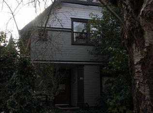 215 NW 41st St, Seattle, WA 98107