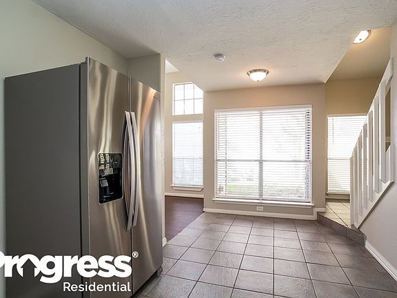 5th image of 16730 Capewood Dr