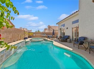 908 Single Tree Dr, Las Vegas, NV 89123