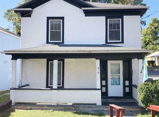 219 5th St SW, Charlottesville, VA 22903