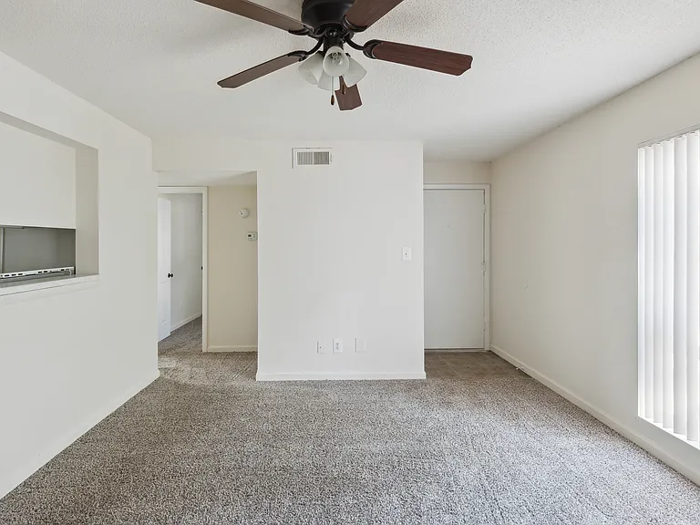 Overlook Apartments — Photo 36