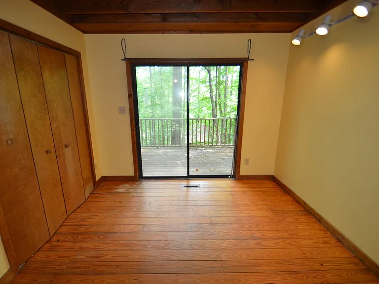 96 Woodside Trl — Photo 5