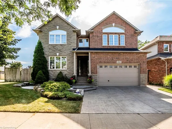 2062 Gordie Tapp Cres, Burlington, ON L7M 4X9