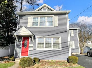 216 Saddle River Rd FLOOR 1, Saddle Brook, NJ 07663