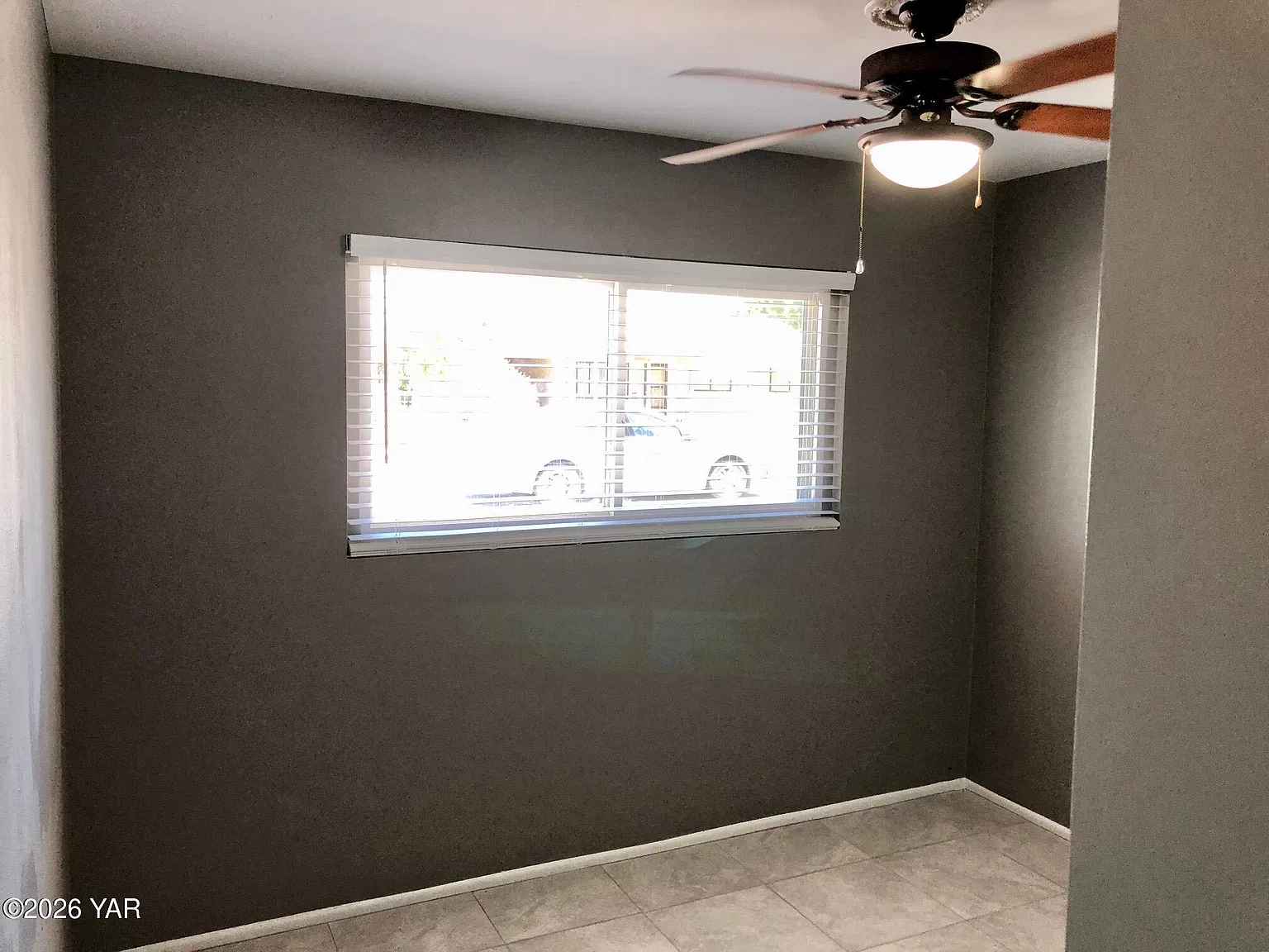 3 bed, 2.0 bath, 1026 sqft, $1,650 — Photo 4