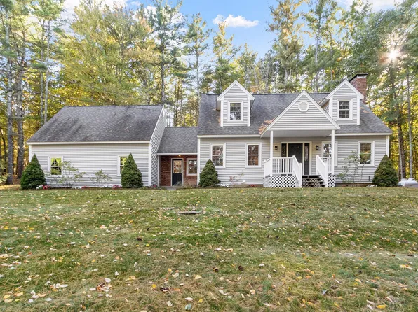 94 Bunker Hill Road, Auburn, NH 03032