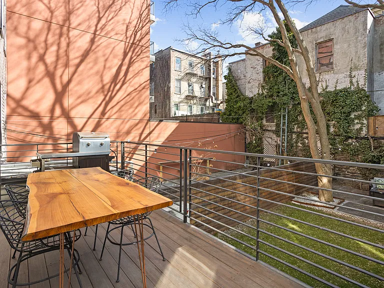 146 1/2 Java St #1 — Photo 6