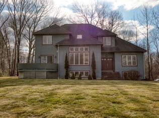 36 Beauregard Ter, West Springfield, MA 01089