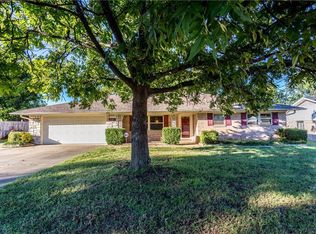 1305 Meadow Ln, Fort Smith, AR 72908