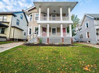 1522 Hopkins Ave, Lakewood, OH