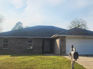 108 Blueberry St, Deridder, LA 70634