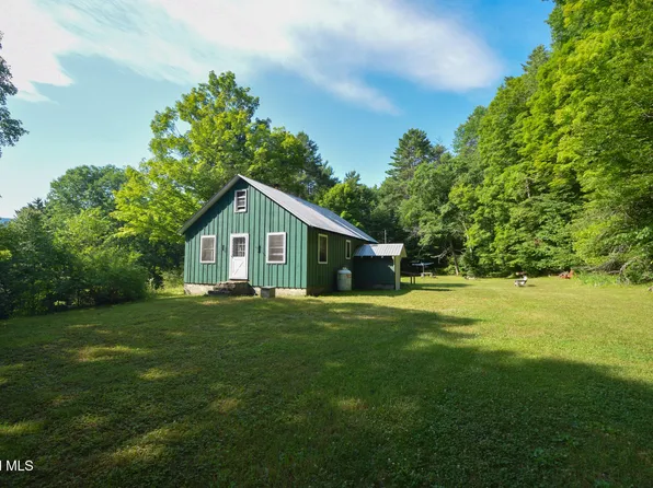 327 Wardsboro Road, Ticonderoga, NY 12836