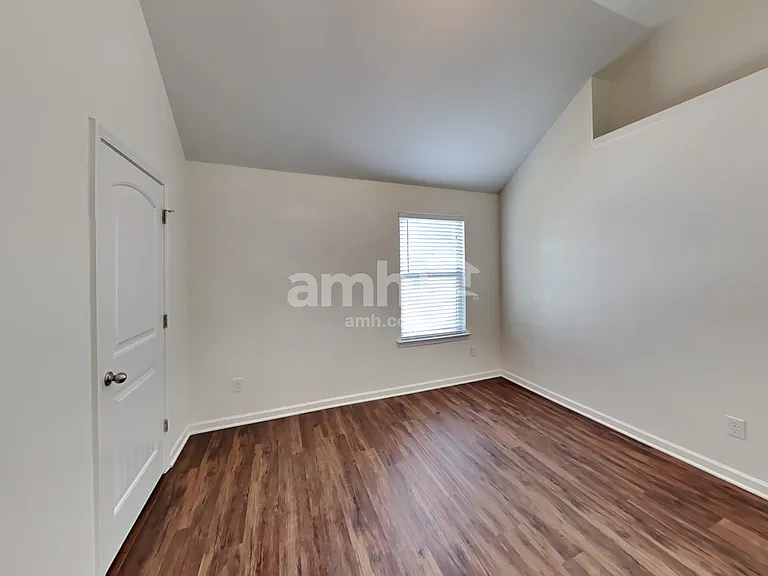 3389 Gardenside Walk — Photo 17